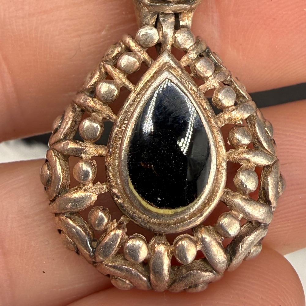 Vintage ATI Pendant Black Onyx Sterling Silver 925 Filigree Teardrop‎ Women